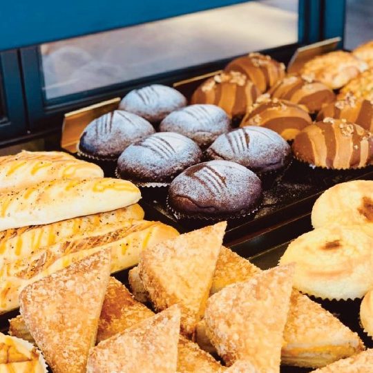 summer dessert bakery